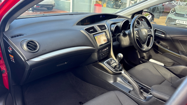 Honda Civic 1.6 i-DTEC SE Plus 5dr [Nav] Diesel Hatchback